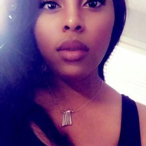 Meet your Posher, Jolandra